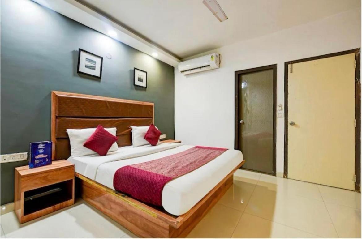 Moon Residency-national Highway-8, Mahipalpur Hotel New Delhi