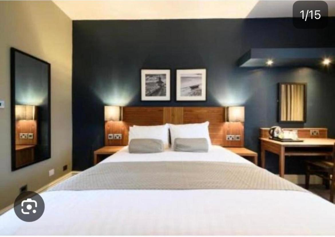 Moon Residency-national Highway-8, Mahipalpur New Delhi