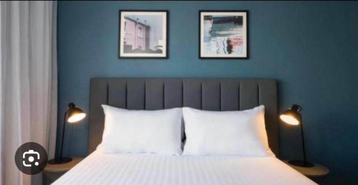 Moon Residency-national Highway-8, Mahipalpur