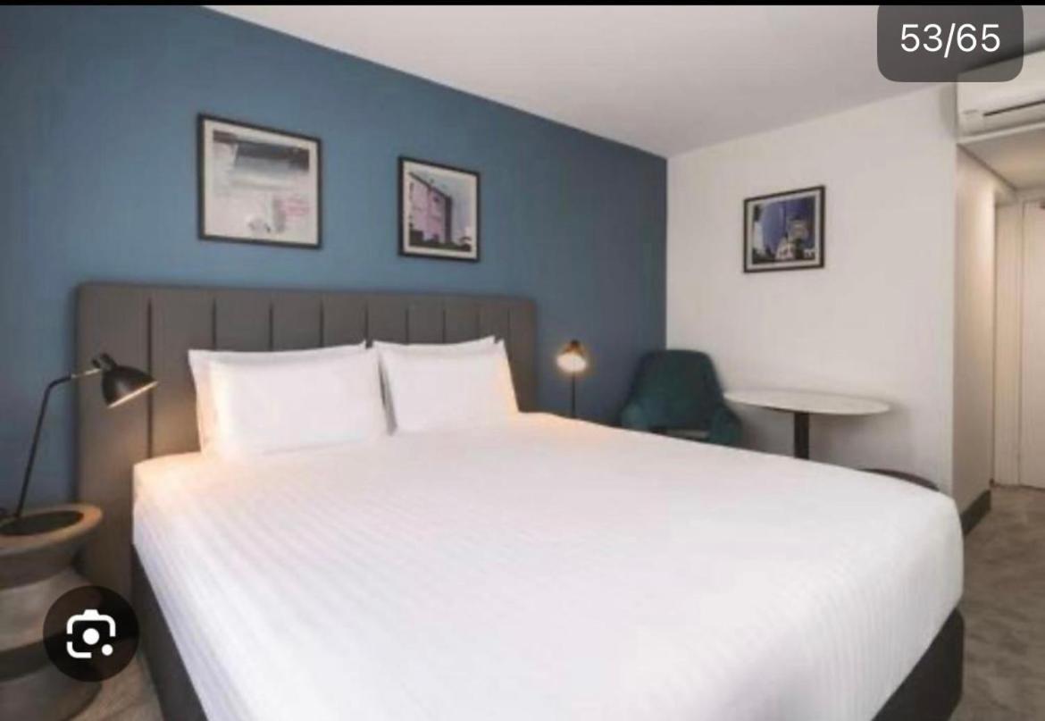 Moon Residency-national Highway-8, Mahipalpur Hotel